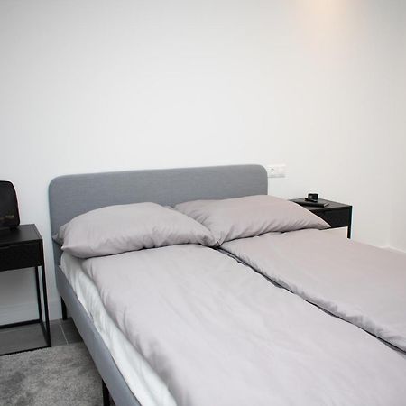 Luxury Cozy 2 Bdr Downtown Apt.5 Будапеща Екстериор снимка
