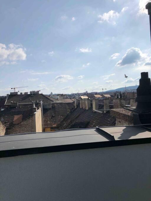 Luxury Cozy 2 Bdr Downtown Apt.5 Будапеща Екстериор снимка