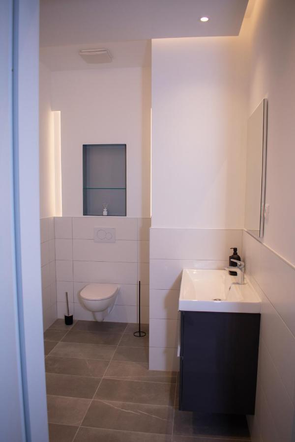 Luxury Cozy 2 Bdr Downtown Apt.5 Будапеща Екстериор снимка